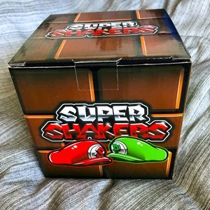 Rare Super Mario Salt & Pepper Shakers